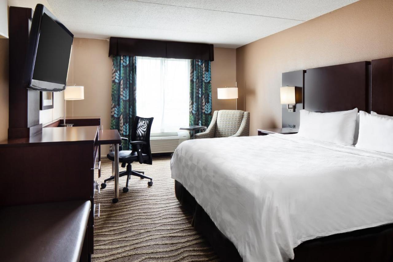 Holiday Inn Hotel & Suites Overland Park-West By Ihg Dış mekan fotoğraf