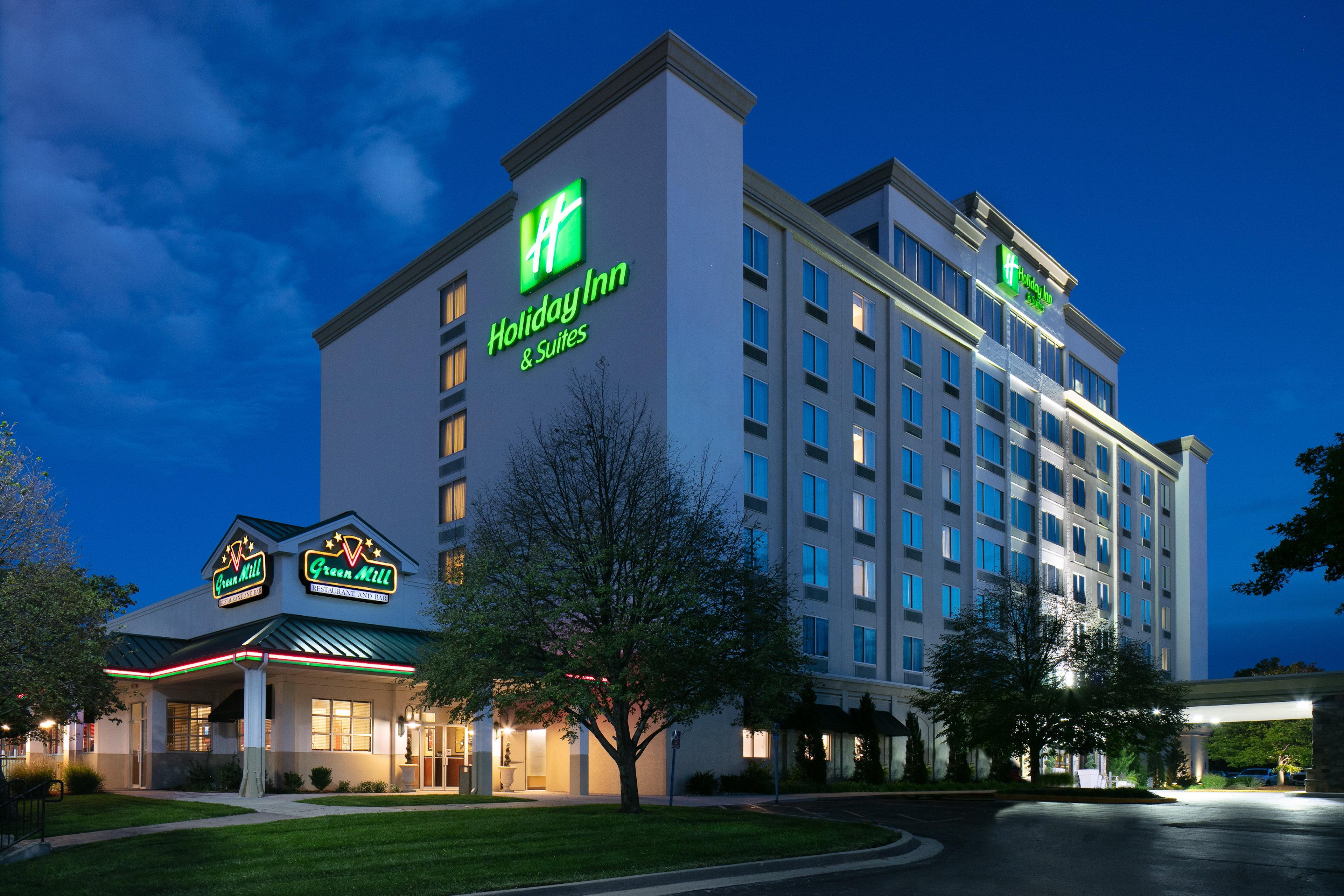 Holiday Inn Hotel & Suites Overland Park-West By Ihg Dış mekan fotoğraf