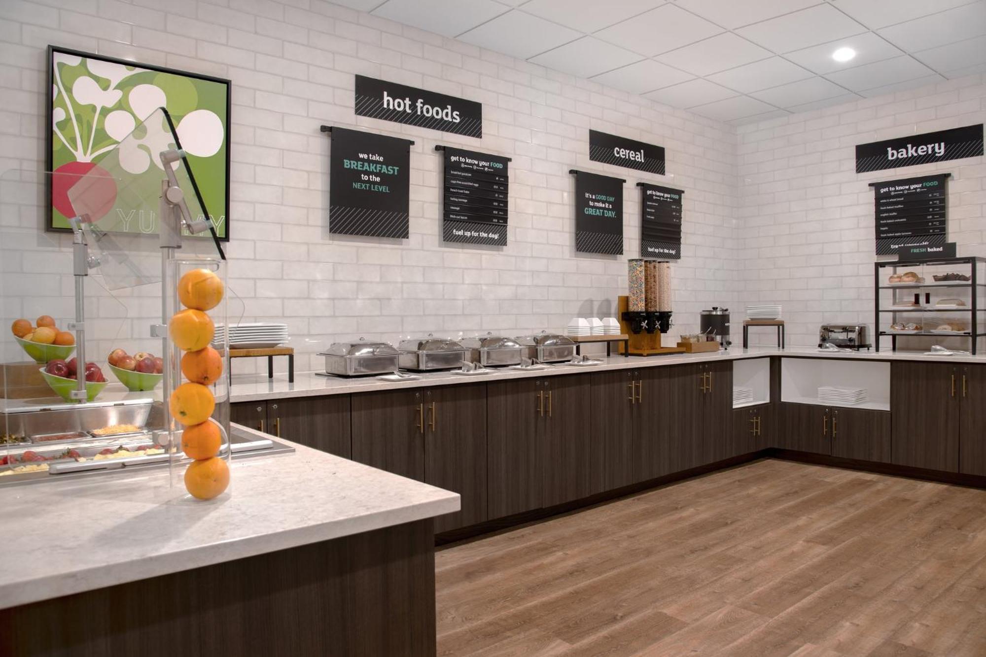 Holiday Inn Hotel & Suites Overland Park-West By Ihg Dış mekan fotoğraf